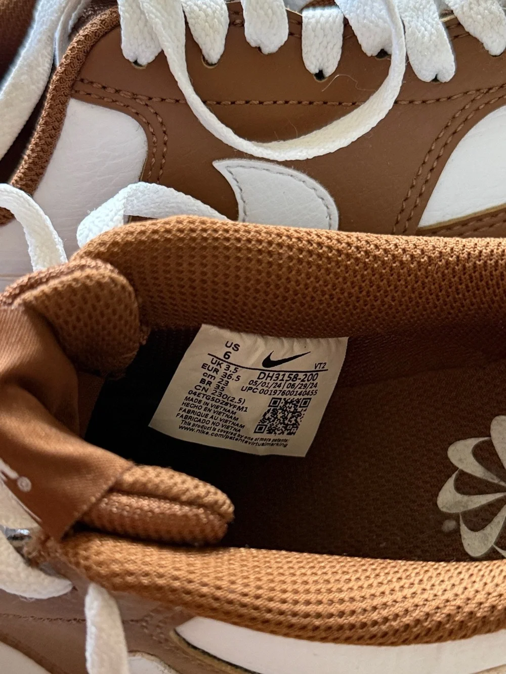 Nike Court Vision Low Light British Tan White Women’s Size 6